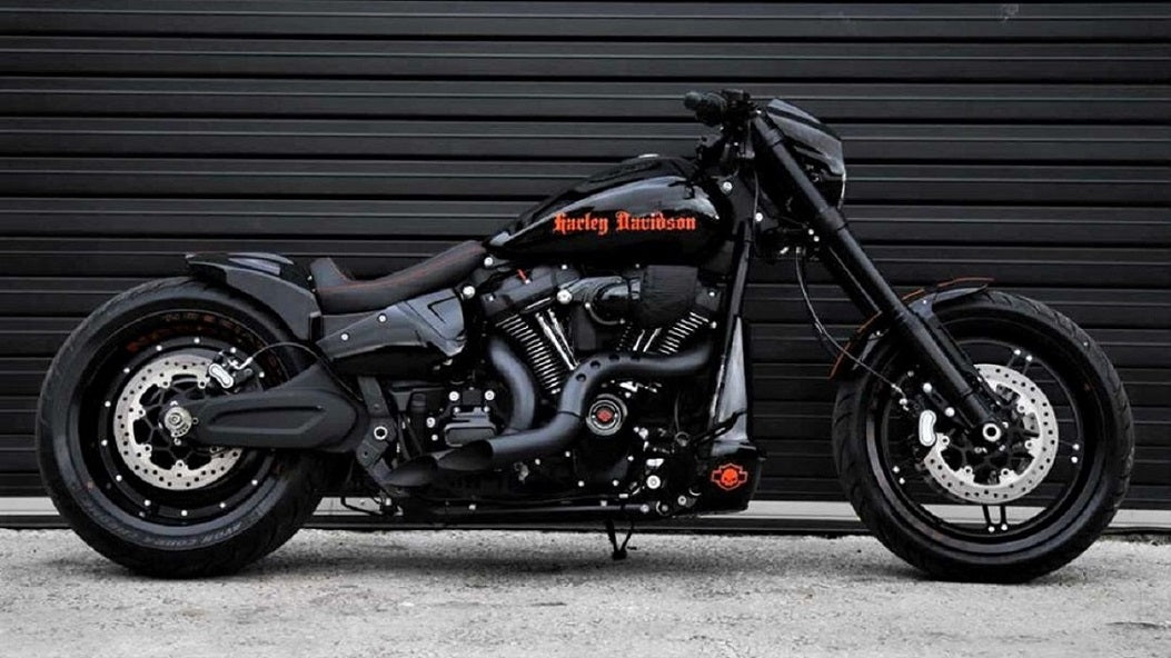 Blow Exhaust Pipe Image